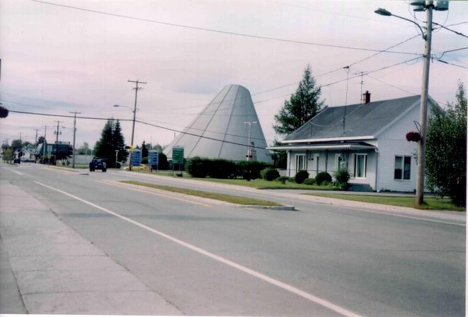 St-David-de-Falardeau et son église originale - St-David-de-Falardeau and it's original church