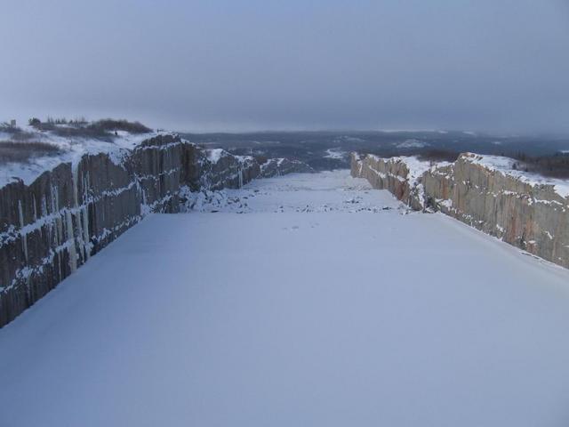 Evacuateur de crues Robert-Bourassa main spillway