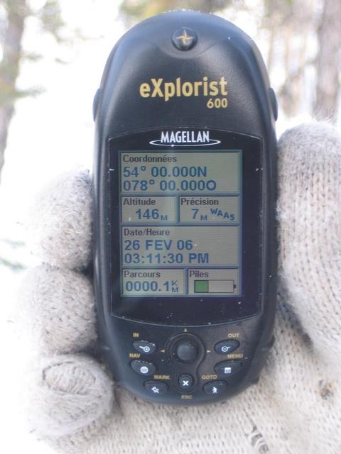 GPS N54 W078