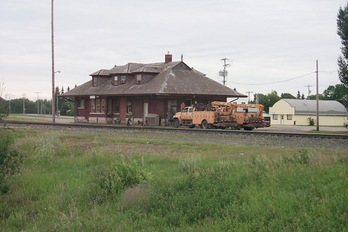 The train station in Bredenbury.