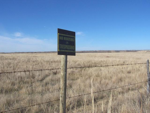 "No Hunting or Trespassing".  Ooops!