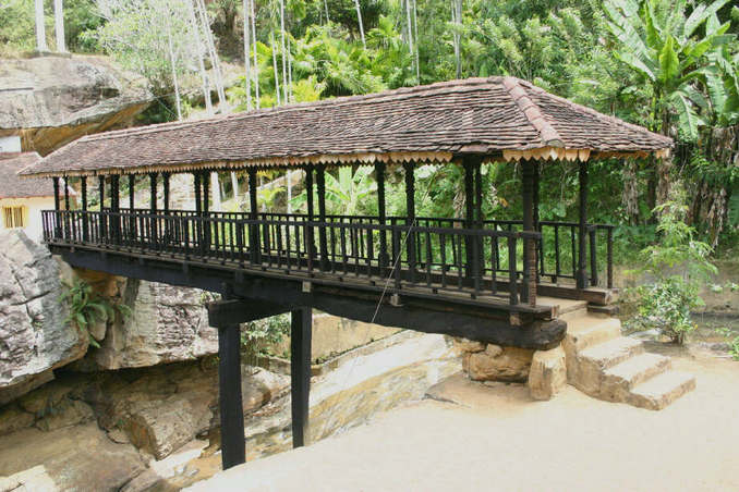 The Bogoda Bridge, one kilometre from the CP