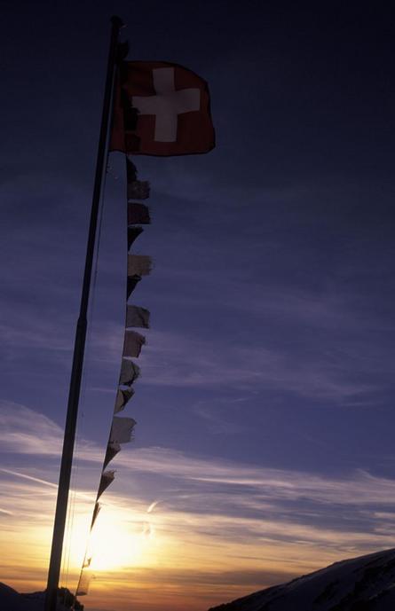 The "Cabane de Trient" offers a spectacular view and sleepless nights