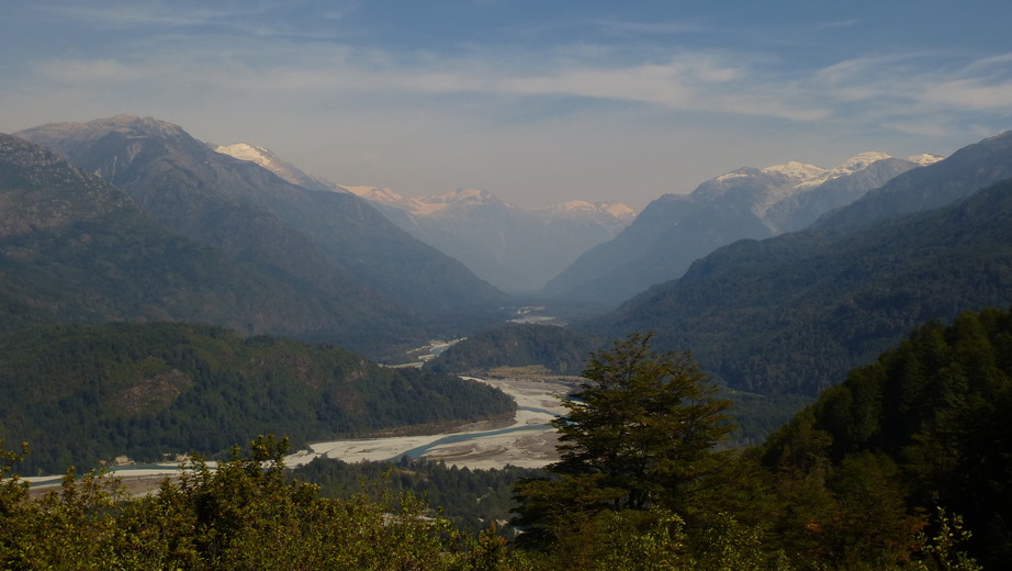 View over the Valley of Ventisquero - only 200 meters from the Confluence