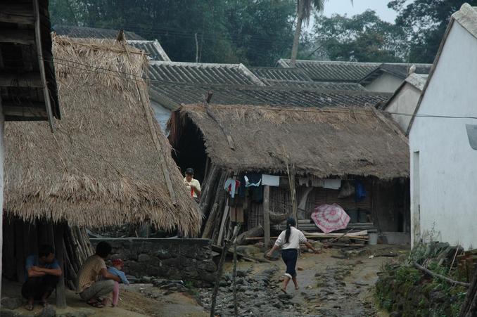 The Chong Liu Shui Village - 600 meters from the Confluence Point