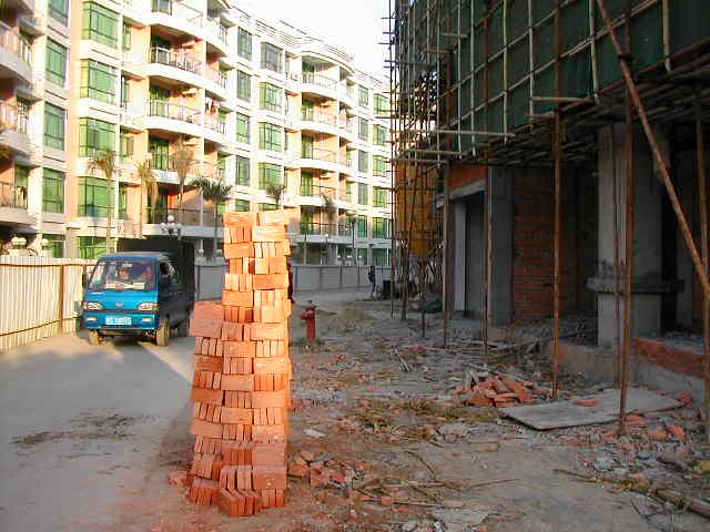 Looking East at the Confluence Point beneath the pile of bricks