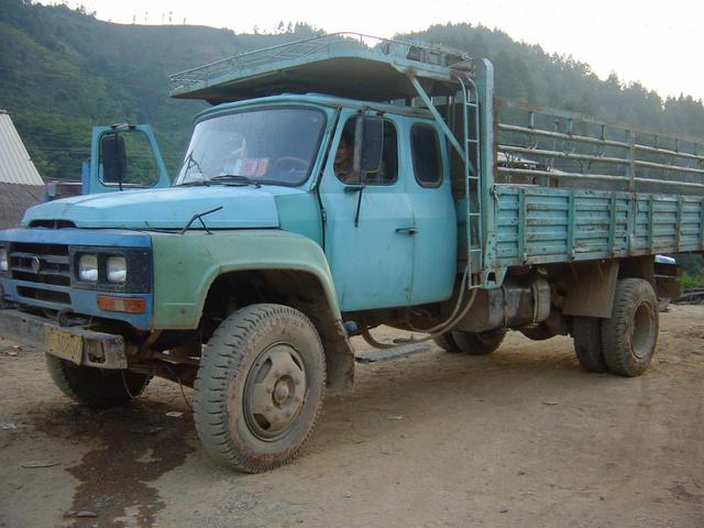 Truck that took me back to Tianyang