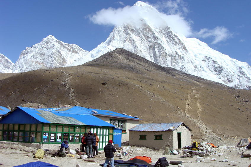 Looking from Gorak Shep past Kala Pattar to Pumo Ri, on the Nepal/Tibet border.