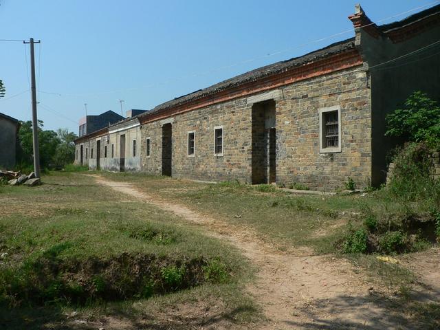 Songnian Village, 300 metres east of confluence.