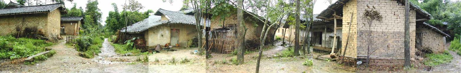 Panoramic view of the village, Black Rock, closest to the confluence