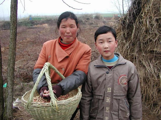 Ming and his mother