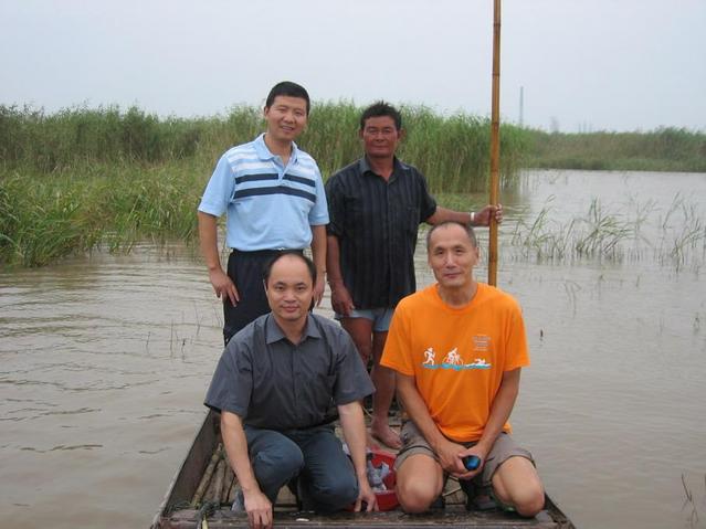 Most of the hunting party with the crab fisherman