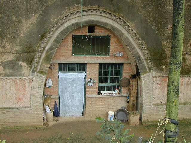 Another cave house in Shaanix near the confluence