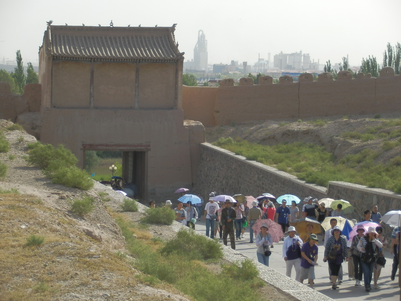 Visitors of Jiāyùguān