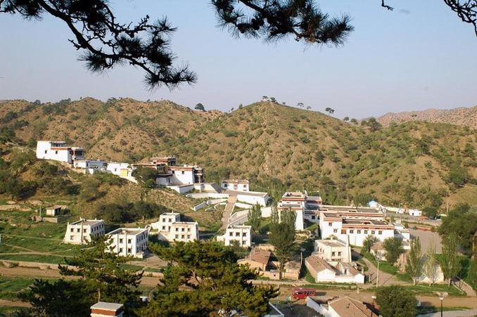 五当召全貌 / Wudangzhao, Mongolian Tibetan Buddhist Temple