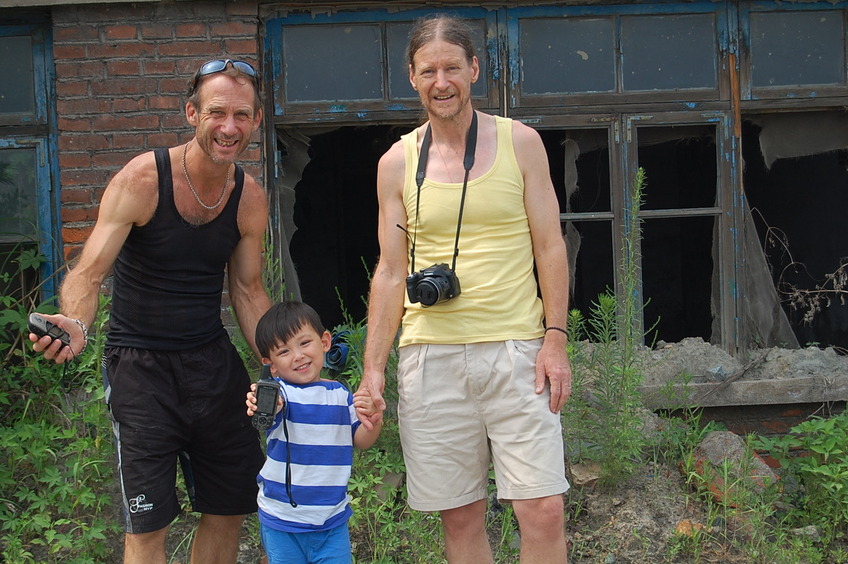 Happy confluencers: Peter, Andy, and Targ (left to right)