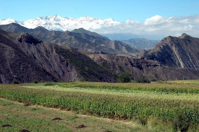 View of Tisanshen range - on the way to CP about 15 km away