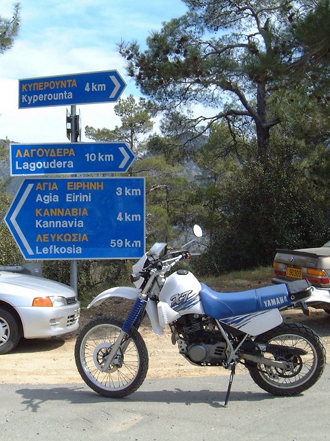 The signboard to Kannavia, about 6 kilometres from the confluence