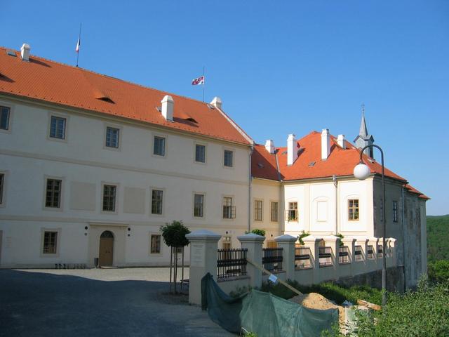 View towards the CP from 50m south, looking north