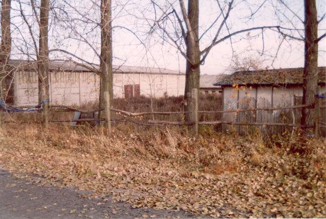 General view (the point lies behind the fence)