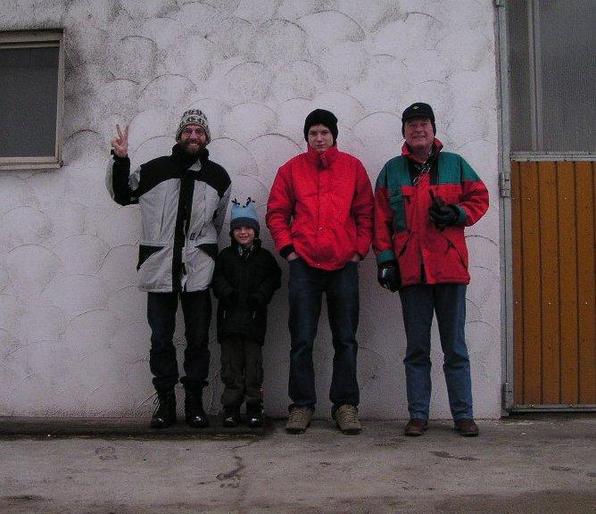 the group at the point - die Besucher auf dem Punkt