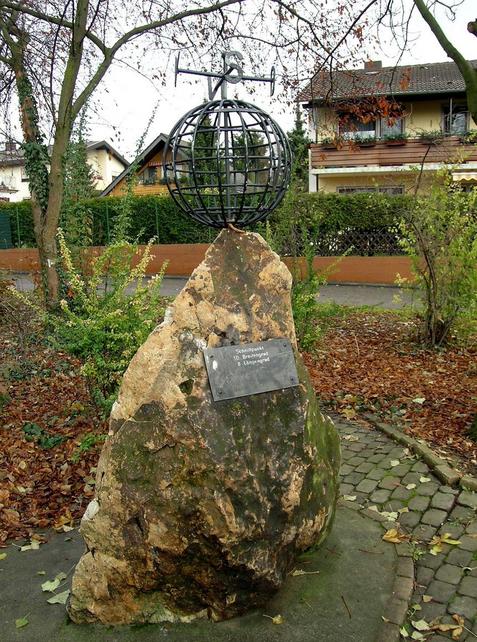 Monument in autumn