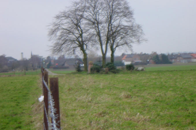 The landmark supposedly on N51 E6 see from the confluence