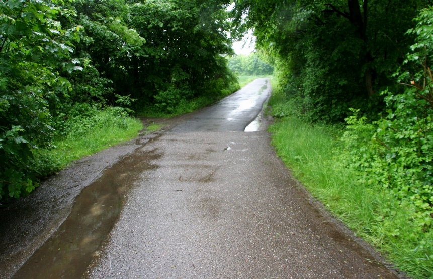 The narrow road to reach the point