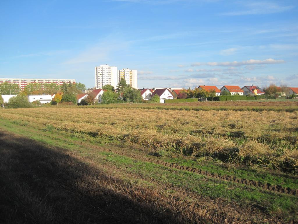 Osten; view east