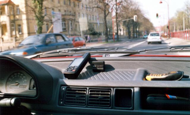 offroad-car-GPS-navigation in Erfurt