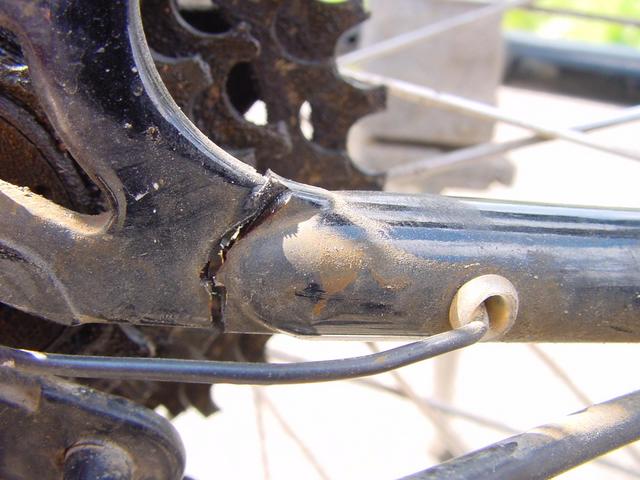 broken frame on Christians bicycle