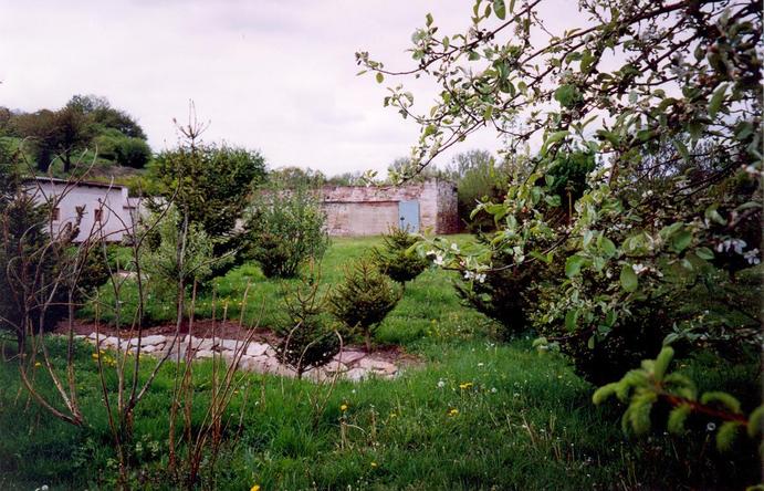 General view of the confluence (towards W)