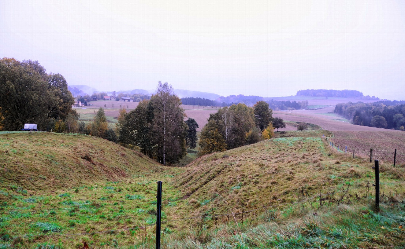 Geschobene Endmoränen auf Plateau