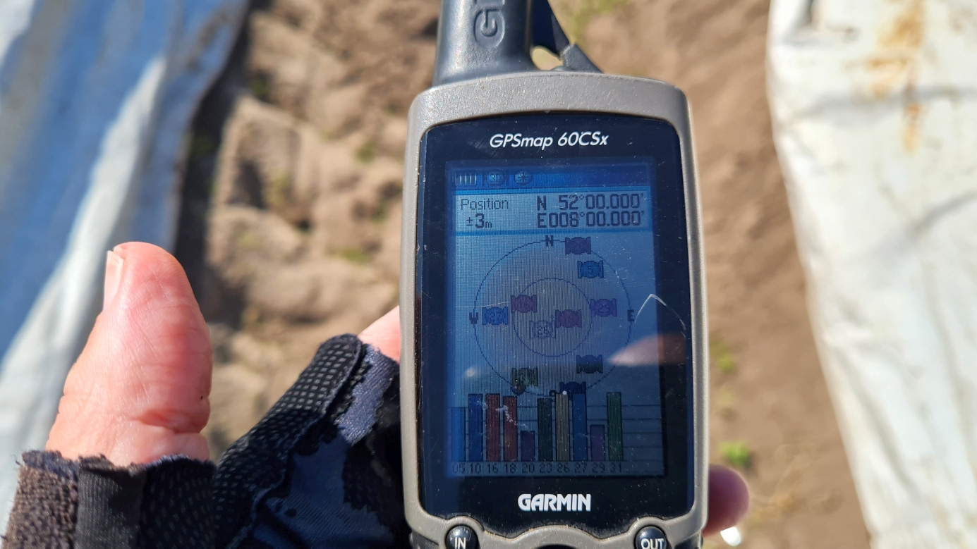 GPS reading