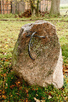 #7: Confluence memorial