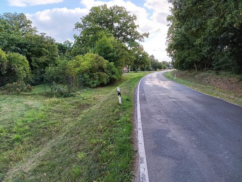 S&uuml;den; view south
