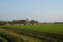 #9: The nearby farm / Der nahegelegene Bauernhof