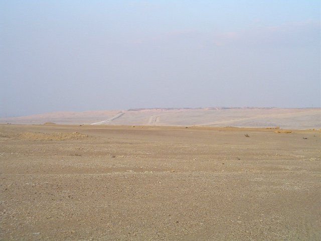View to the east of 30N 31E.
