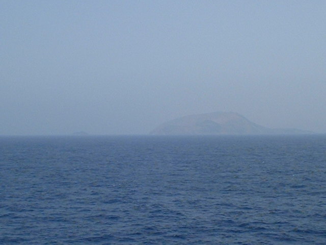 Montaña Clara Island (right) and El Roquete (left)