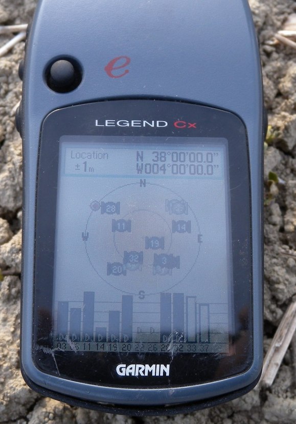 GPS Reading (1 m accuracy !)