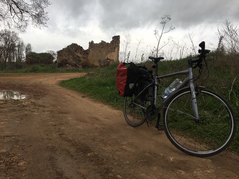 Bicycle parking at the roadside