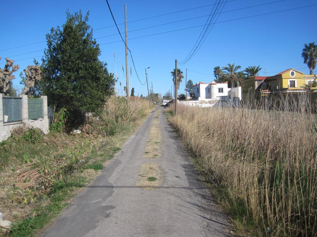 "parking avenue" Camino la Plana