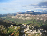 #9: Mirador del Fito - partial view south to picos