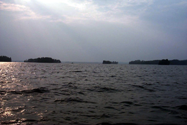 Summer landscape surrounding the Confluence on lake Pyhäjärvi