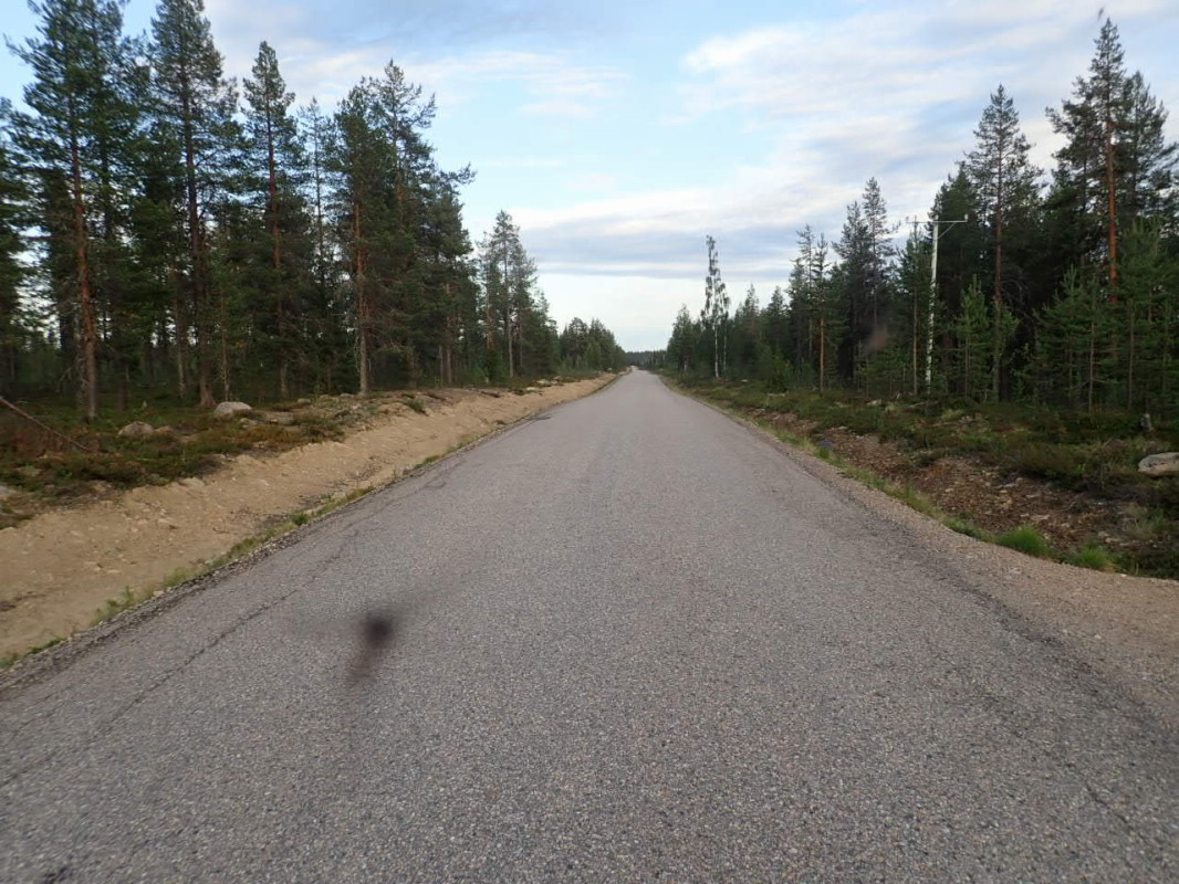 Way to the Point / Straße zum Punkt