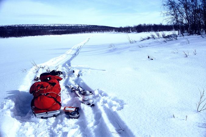 Melting snow for lunch, Skaiddivaara on the background