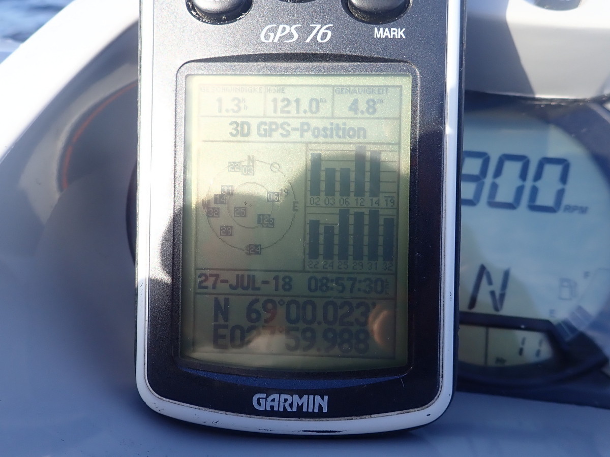 GPS Position on the Water in Inari Lake / GPS Position im Inari See