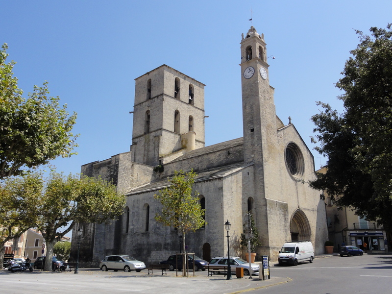 The FORCALQUIER roman cathedral (XIII century)