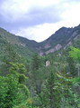 #11: View up the valley, to the point / Blick hinauf ins Tal, zum Punkt