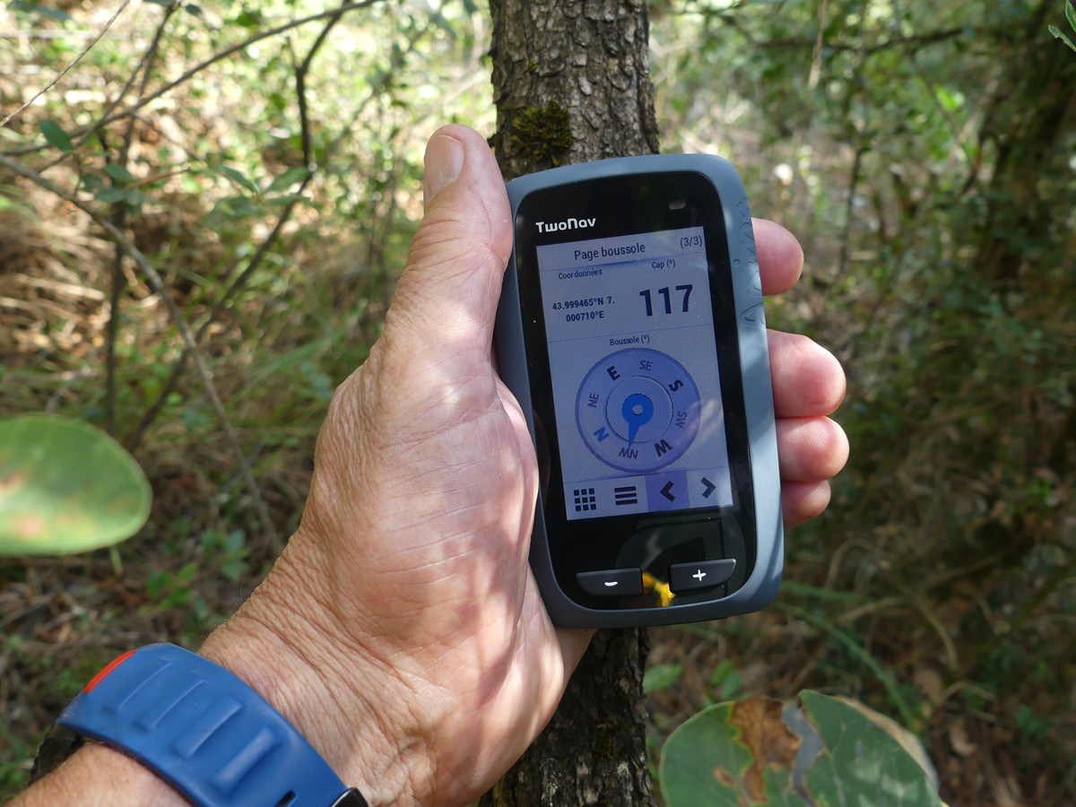 GPS receiver screen